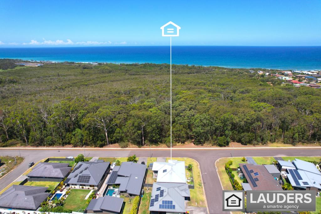 10 Walter Fay St, Wallabi Point, NSW 2430