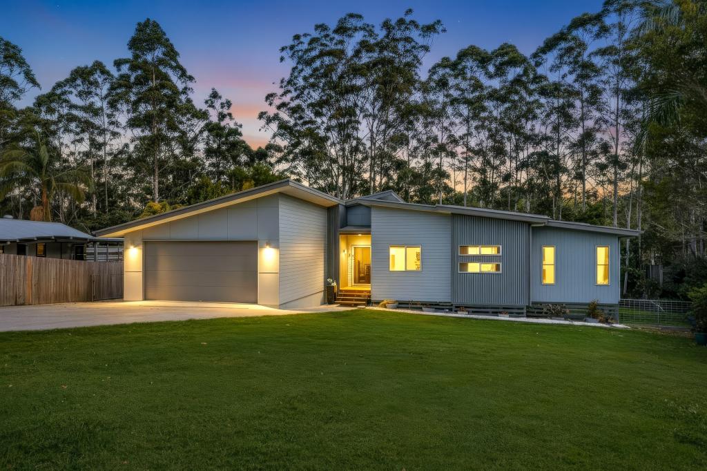 9 Dollarbird Dr, Pomona, QLD 4568