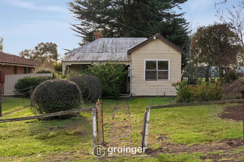 35 Tooradin Station Rd, Tooradin, VIC 3980