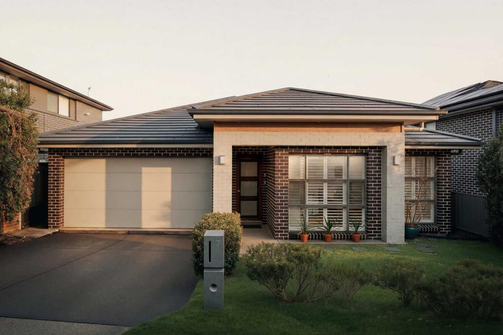 7 LUMSDEN AVE, NORTH KELLYVILLE, NSW 2155