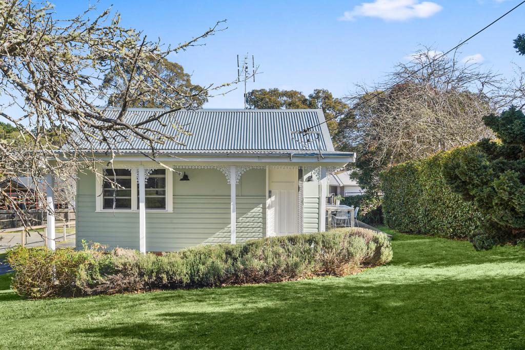 3 Ella St, Bundanoon, NSW 2578