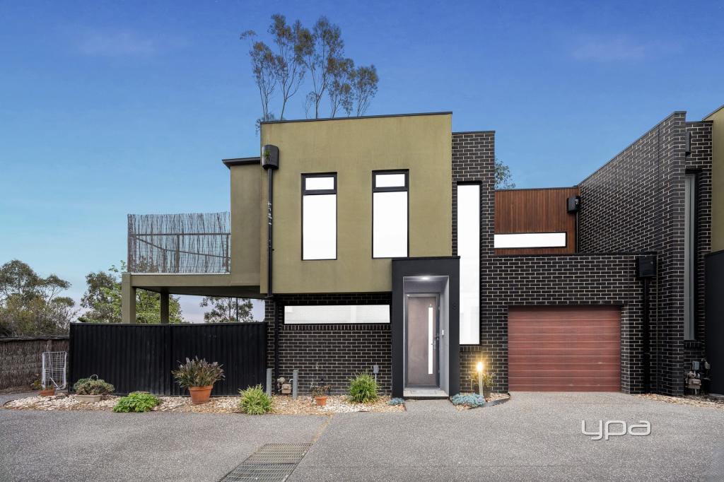 8/5-6 Chelsworth Pl, Caroline Springs, VIC 3023