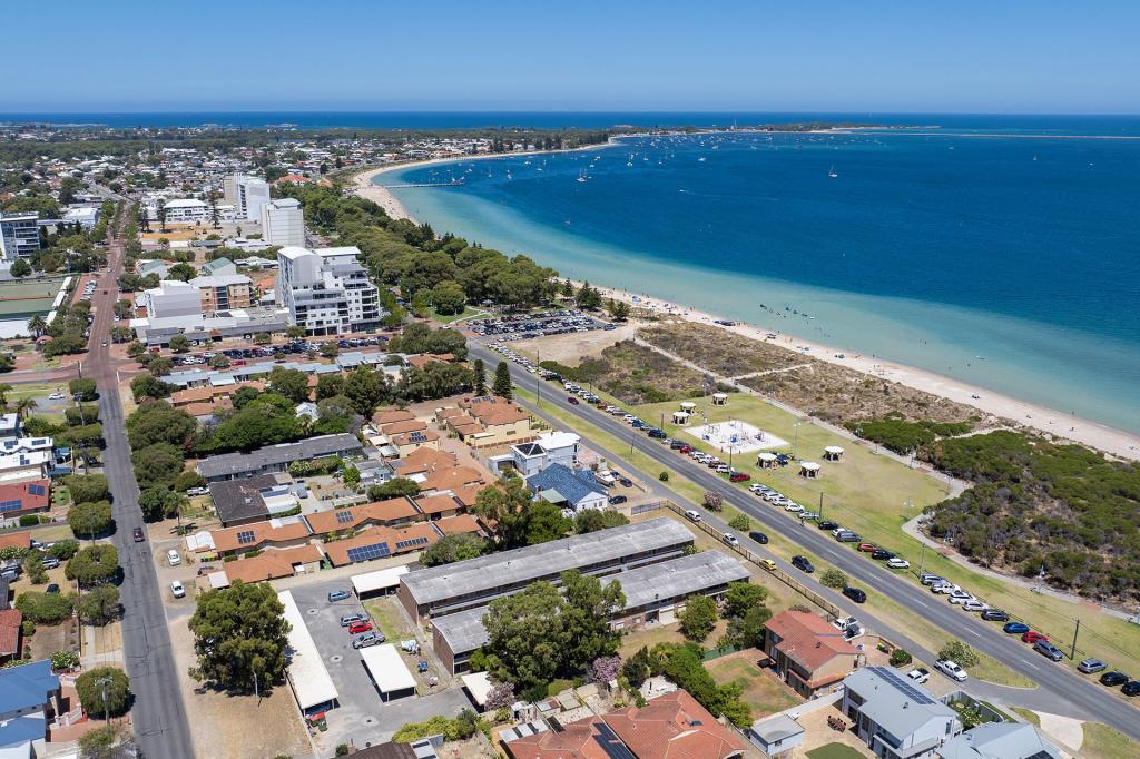 15/76 Kent St, Rockingham, WA 6168