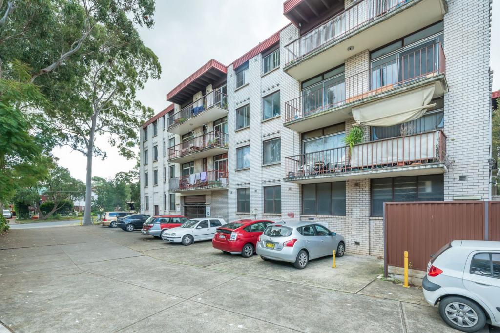 21/166 GREENACRE RD, BANKSTOWN, NSW 2200