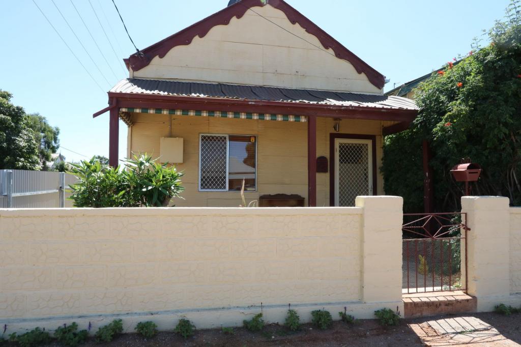 186 Zebina St, Broken Hill, NSW 2880