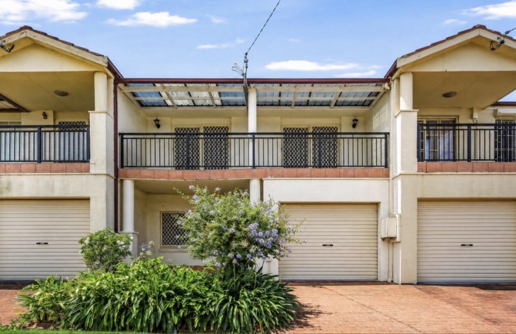 54a The Grove, Fairfield, NSW 2165