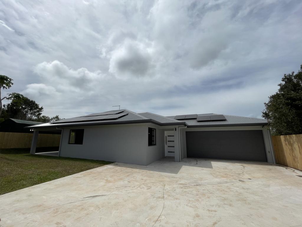 8b Bell Cl, Atherton, QLD 4883