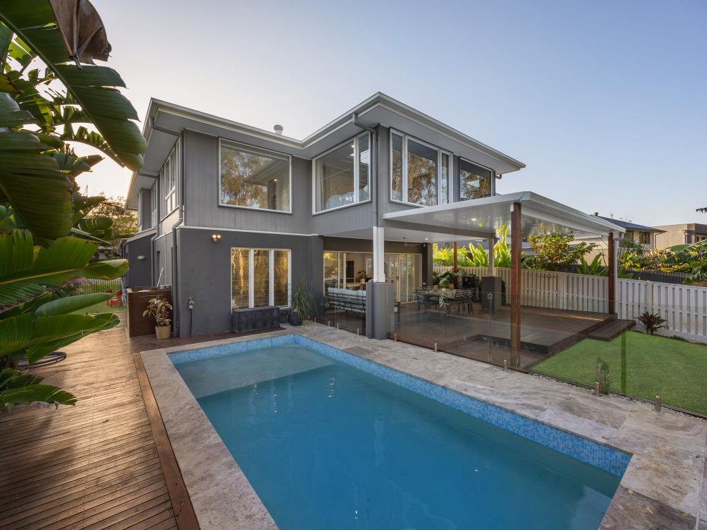 30 Turnberry Way, Brookwater, QLD 4300