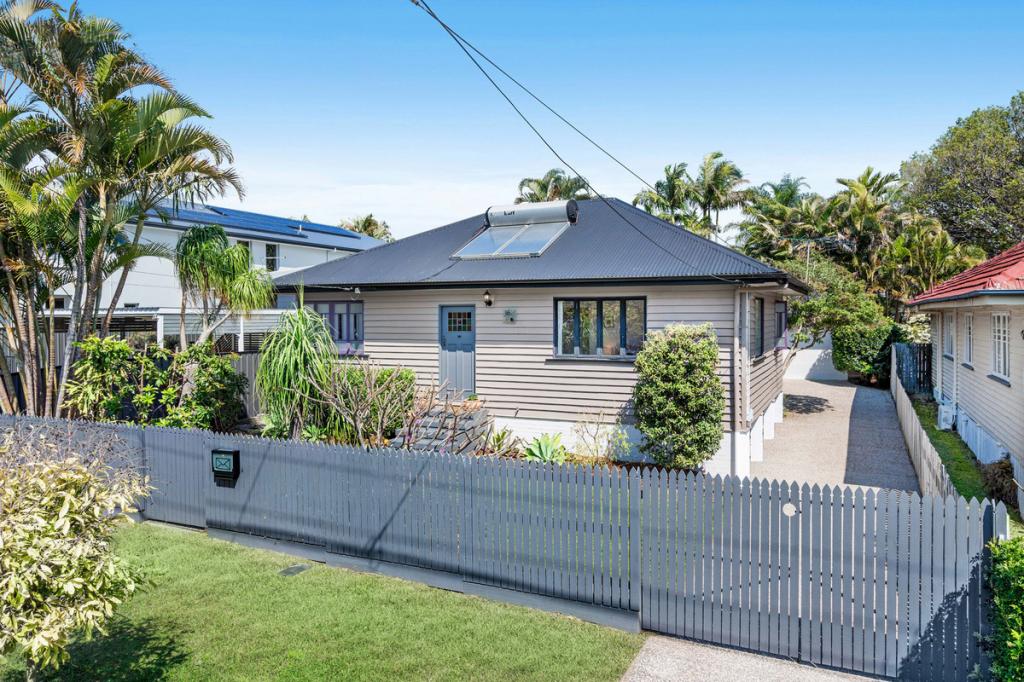 36 Strawberry Rd, Manly West, QLD 4179