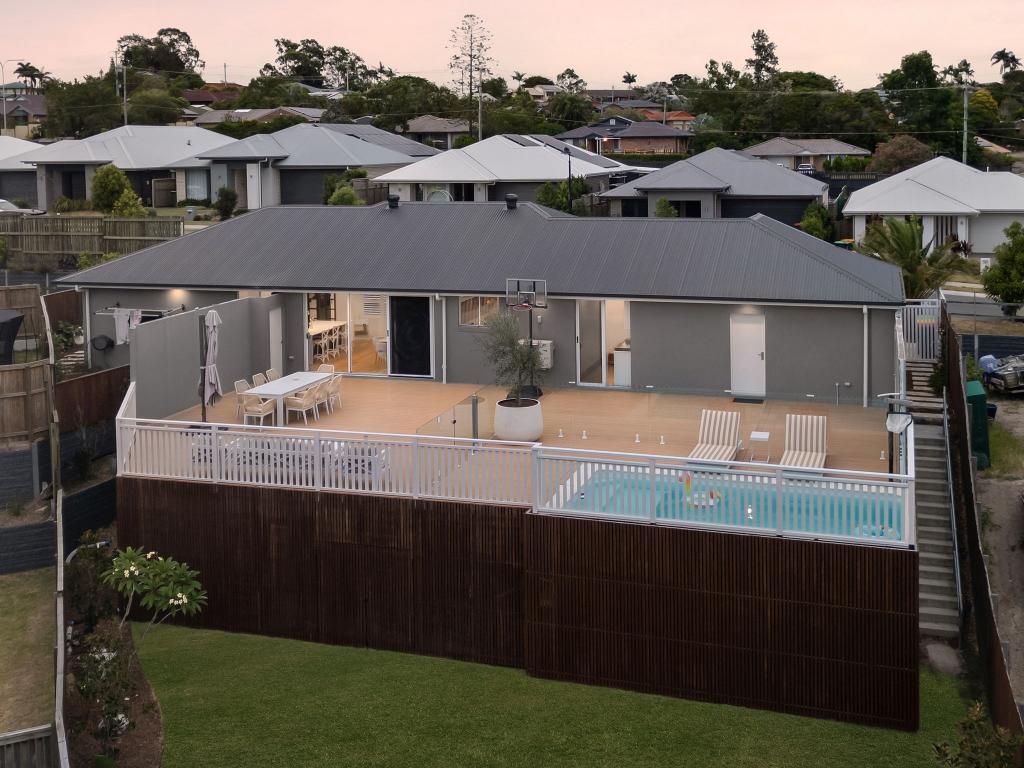 26 Citrus Cres, Collingwood Park, QLD 4301