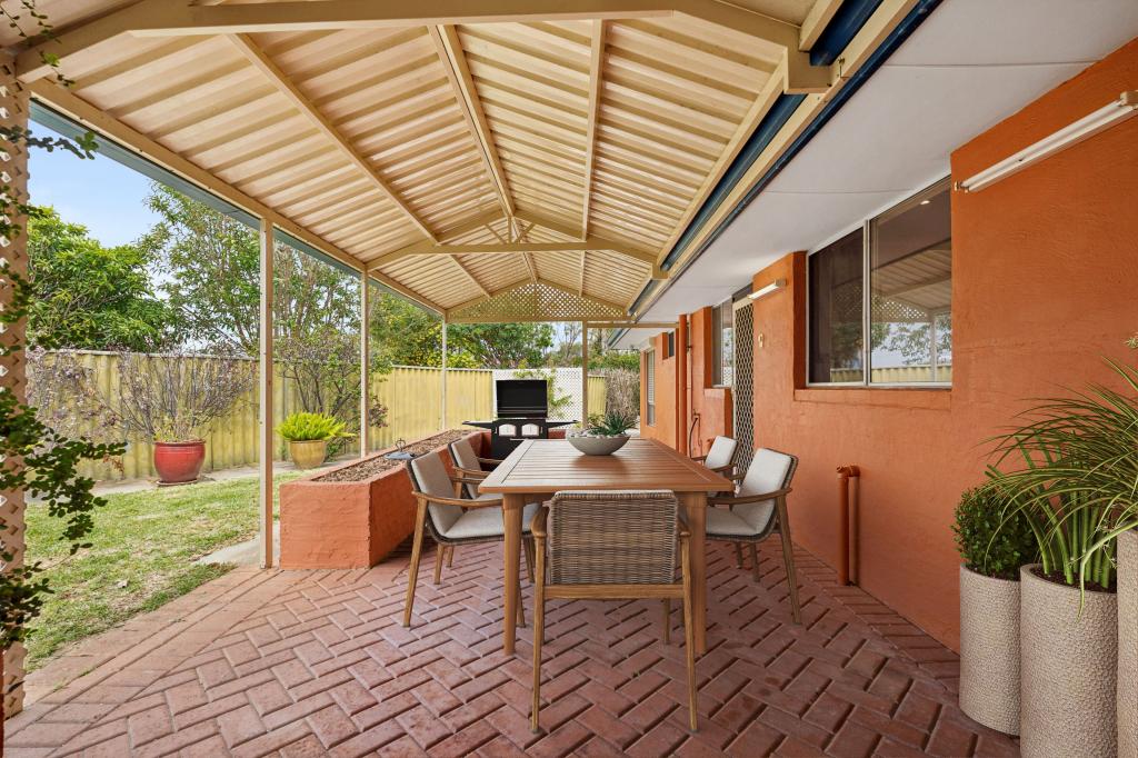 55b Glenbank Cres, Kallaroo, WA 6025