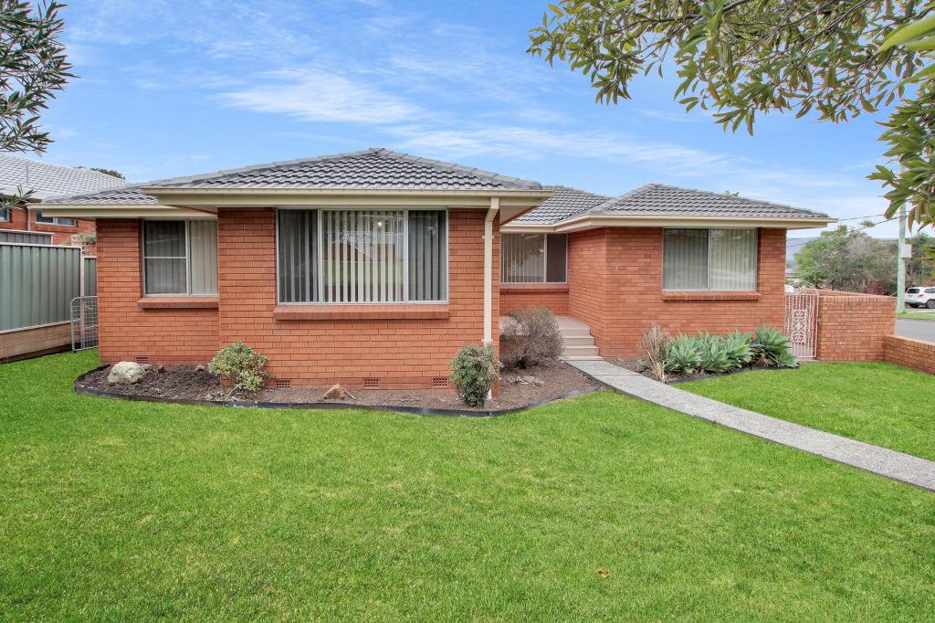 2 Dickson Ave, Mount Warrigal, NSW 2528