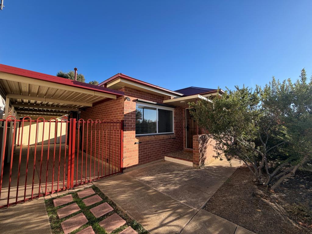 42 Ruby St, Goulburn, NSW 2580