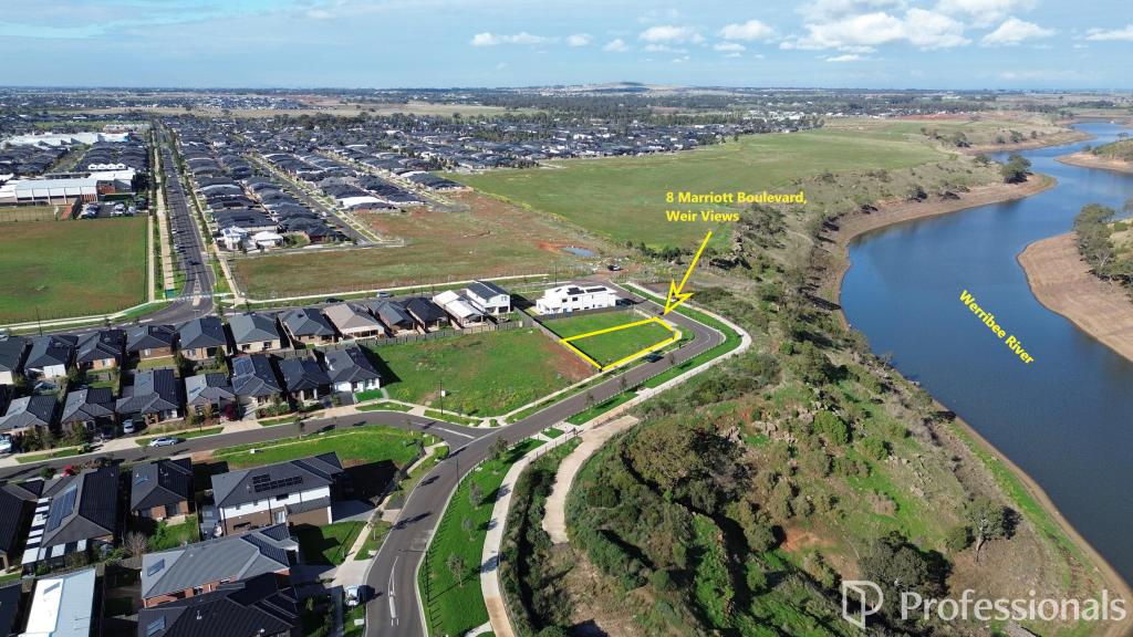 8 Marriott Bvd, Weir Views, VIC 3338
