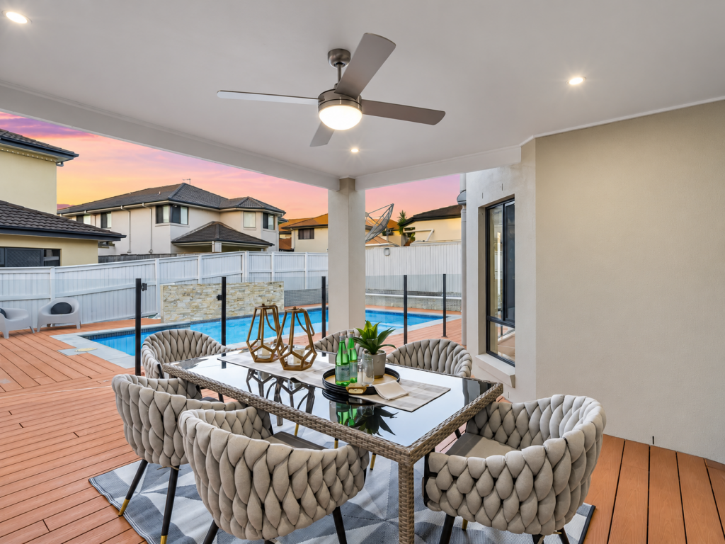2 Snowbell Cl, Stretton, QLD 4116