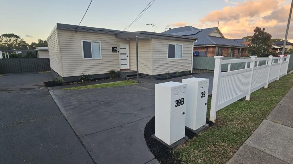 39 Lalor Rd, Quakers Hill, NSW 2763