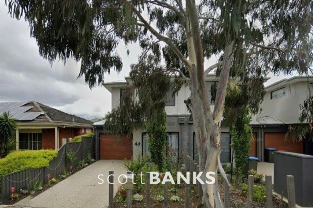 1/4d Eildon Ave, Manor Lakes, VIC 3024