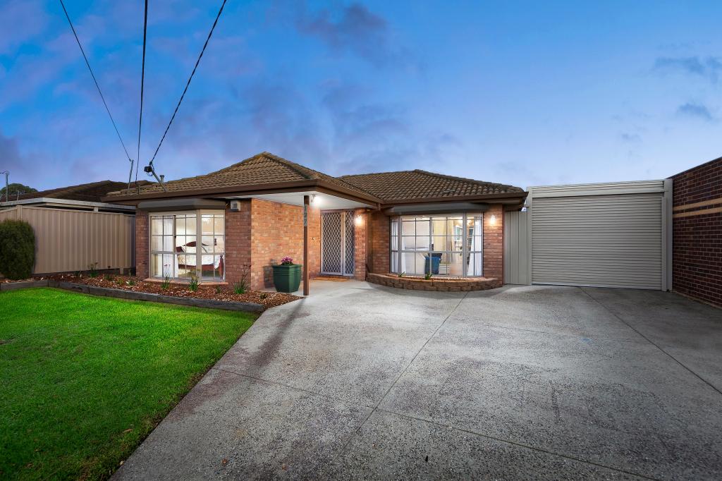 137 Quinn St, Deer Park, VIC 3023