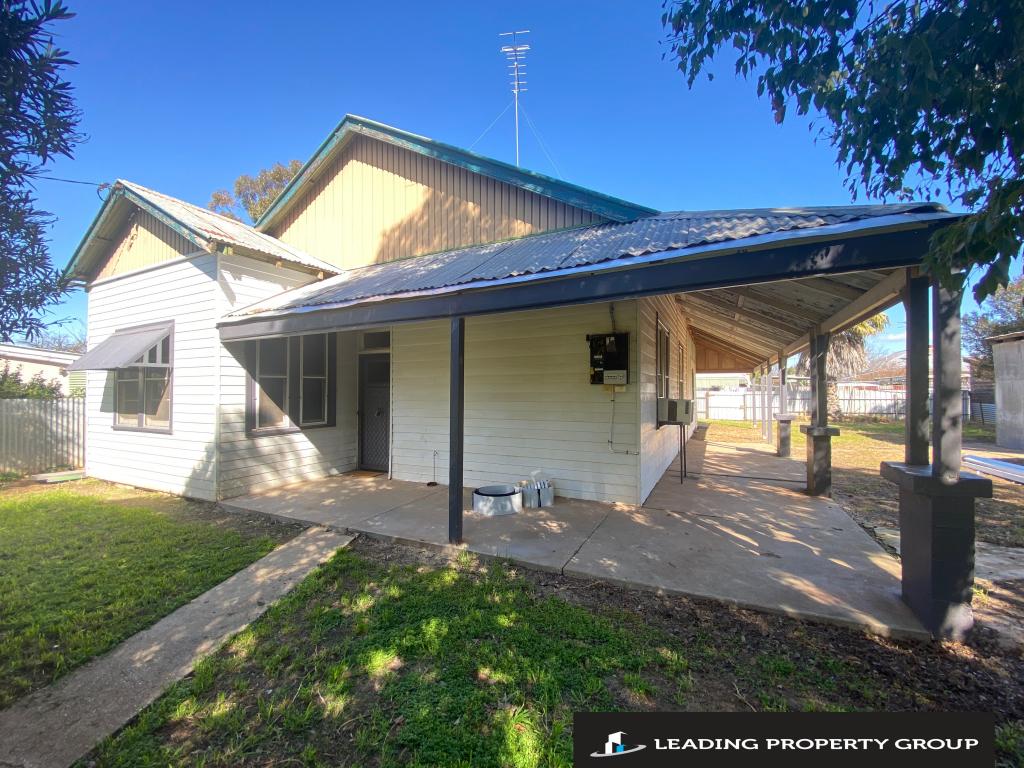 74 Green St, Lockhart, NSW 2656
