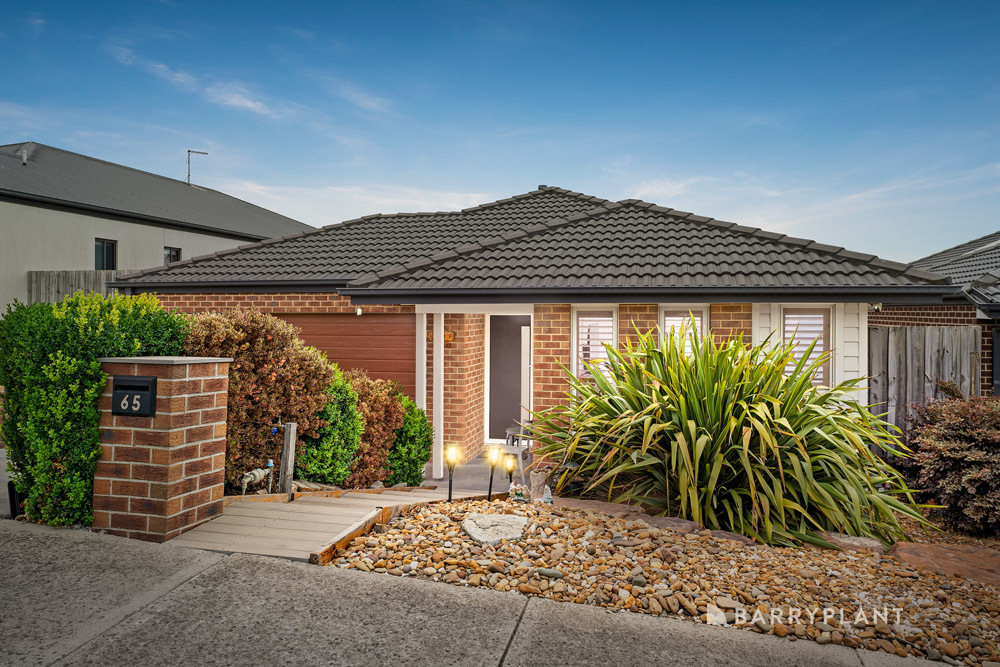 65 SILVERWOOD DR, MERNDA, VIC 3754