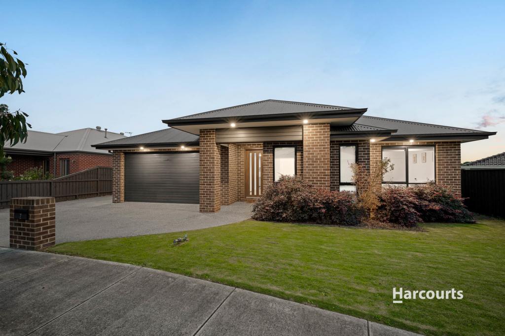 7 Kirkstall Cl, Garfield, VIC 3814