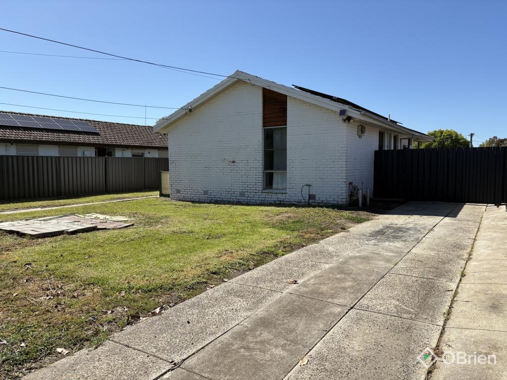 7 Warmington Rd, Sunshine, VIC 3020
