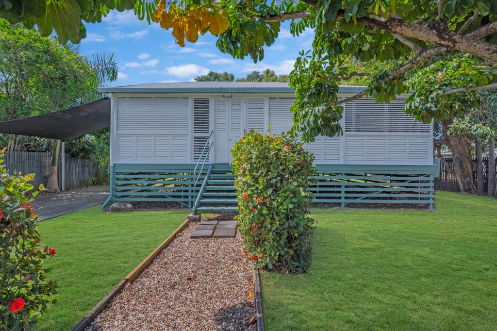 39 Carr St, Hermit Park, QLD 4812