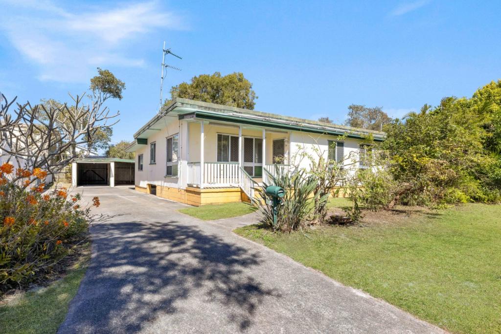 4 Gothic Pde, Currimundi, QLD 4551