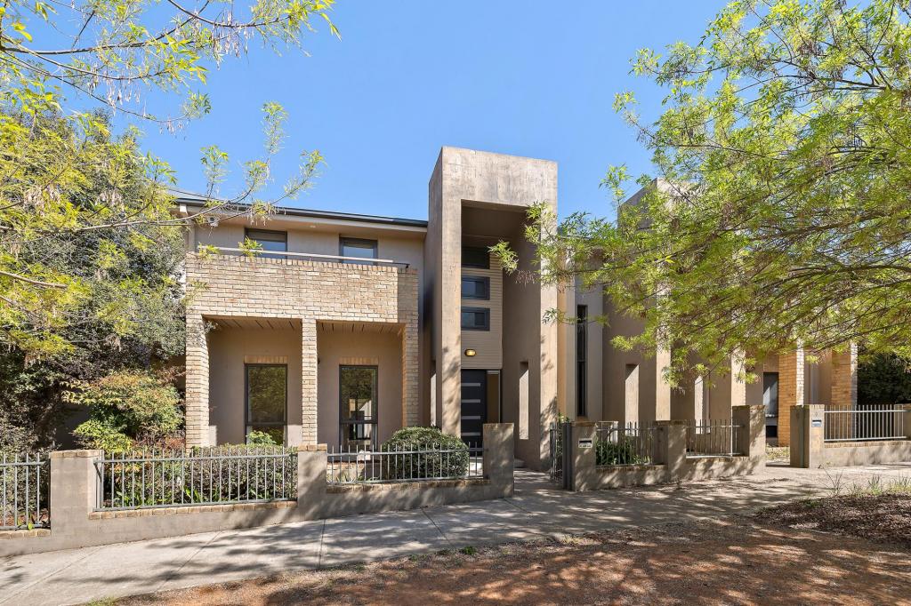 8 Devlin St, Gungahlin, ACT 2912
