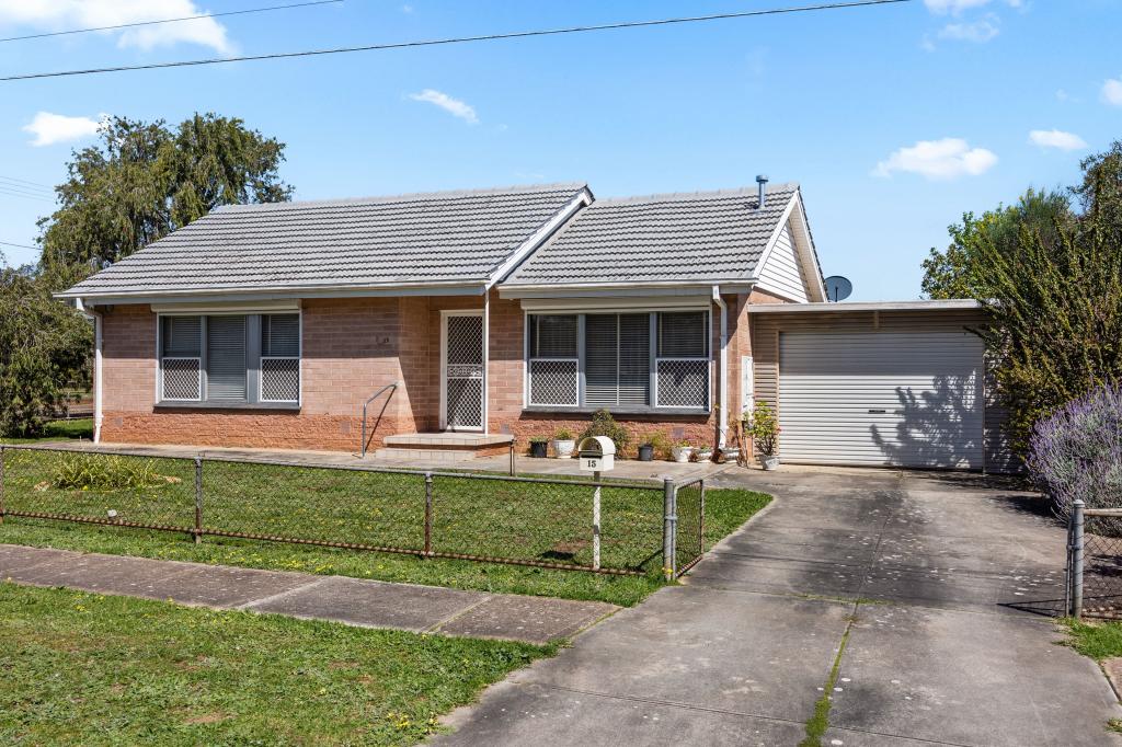 15 Reserve Rd, Campbelltown, SA 5074