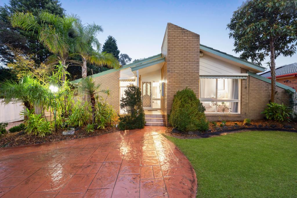 101 FRASER CRES, WANTIRNA SOUTH, VIC 3152