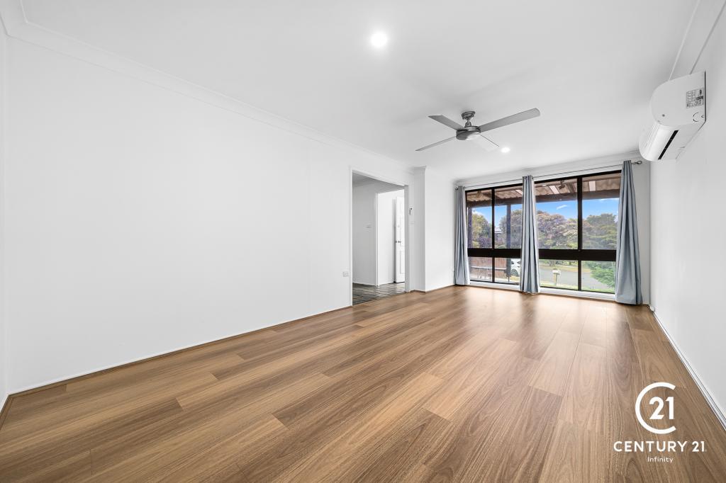 30 OAG CRES, KINGSWOOD, NSW 2747