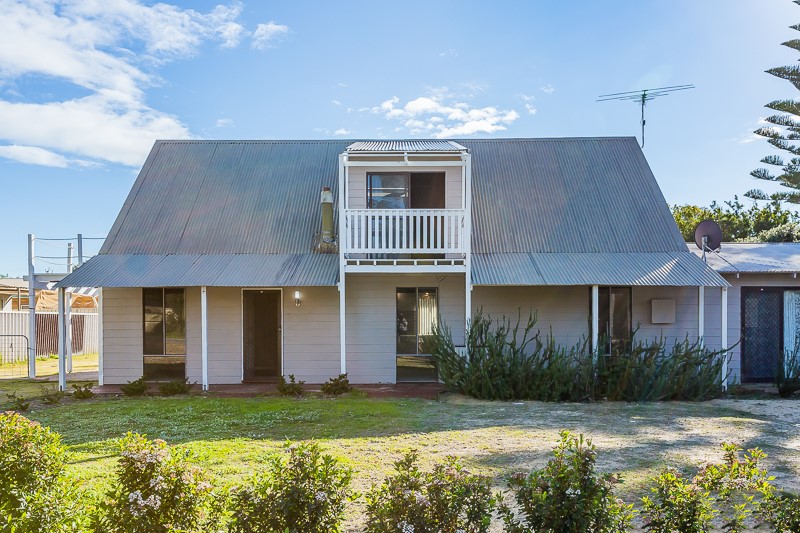 20 Roy Rd, Coodanup, WA 6210