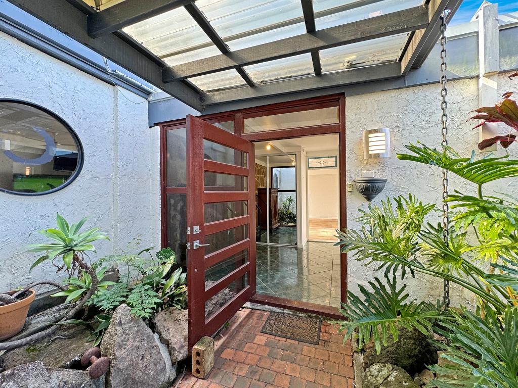 4a Coonawarra Ct, Ocean Shores, NSW 2483