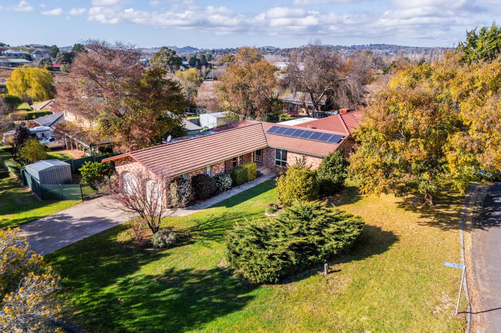 24 Heatherbrae Pde, Orange, NSW 2800