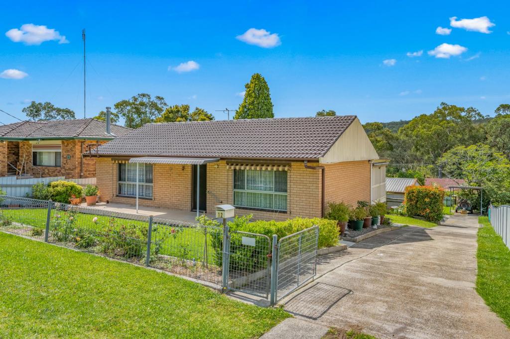 12 Gosford St, Awaba, NSW 2283