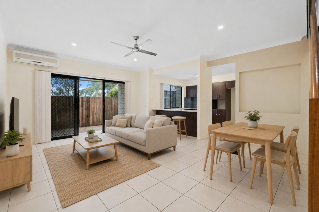 18/170 Whiting St, Labrador, QLD 4215