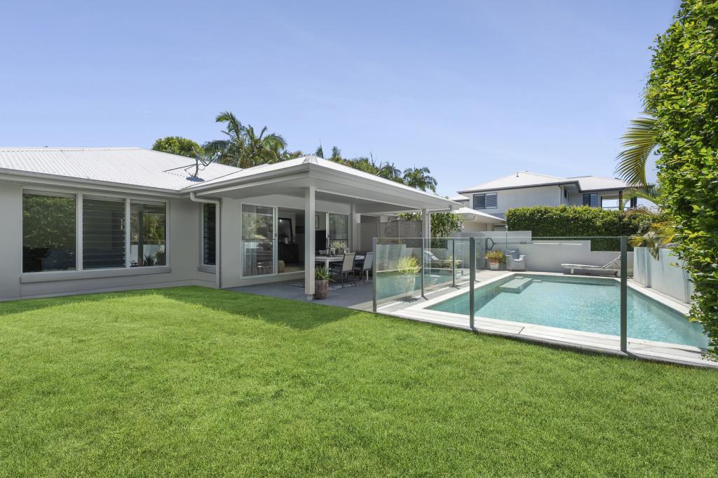 8 BUNKER CT, PEREGIAN SPRINGS, QLD 4573