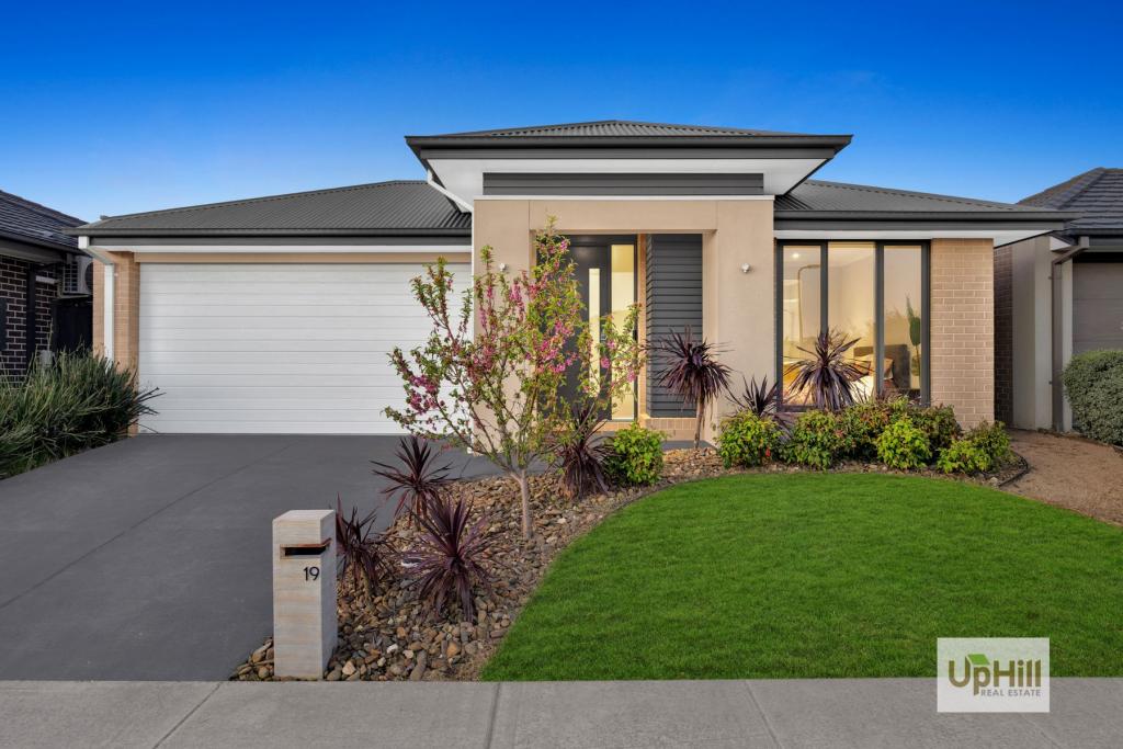 19 Pablo Dr, Clyde North, VIC 3978