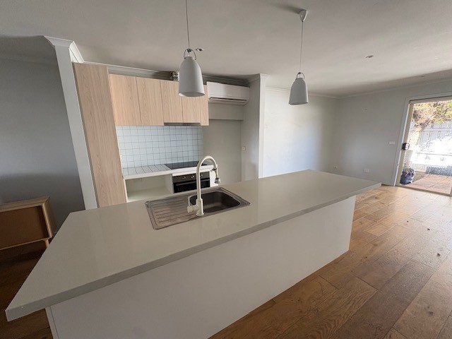 18/180 Cox Rd, Lovely Banks, VIC 3213