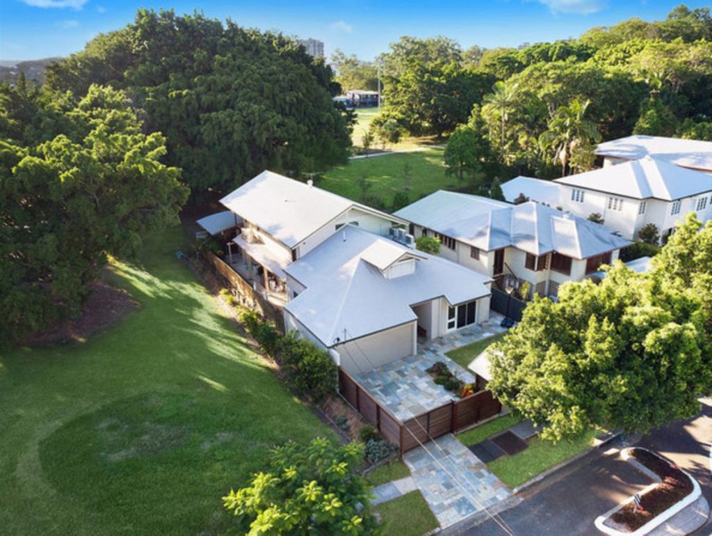 37 Royal Tce, Hamilton, QLD 4007