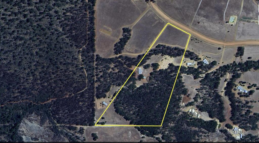 175 O'Connell Rd, Wandering, WA 6308