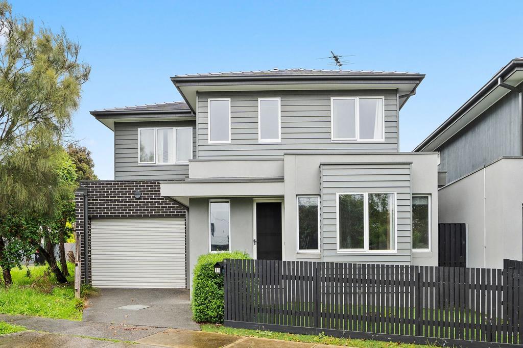 11 Reeves St, Watsonia, VIC 3087