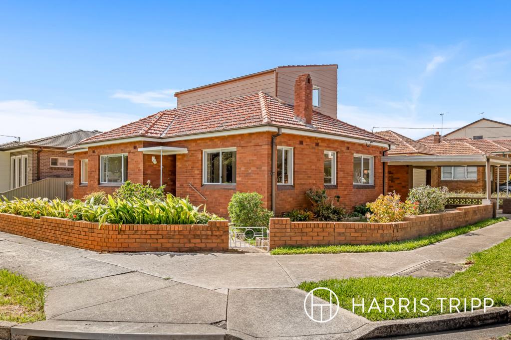 32 Vivienne St, Kingsgrove, NSW 2208