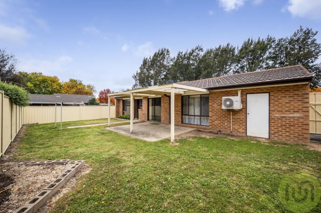 17 Cromwell Cct, Isabella Plains, ACT 2905