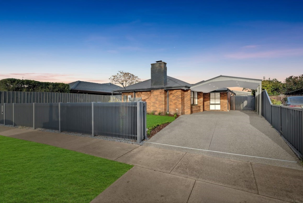26 Derwent Rd, Werribee, VIC 3030
