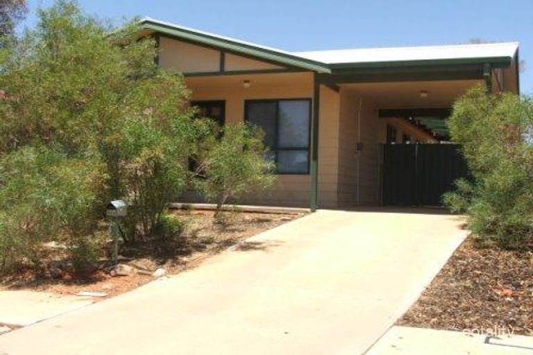 42a Tiliqua Cres, Roxby Downs, SA 5725