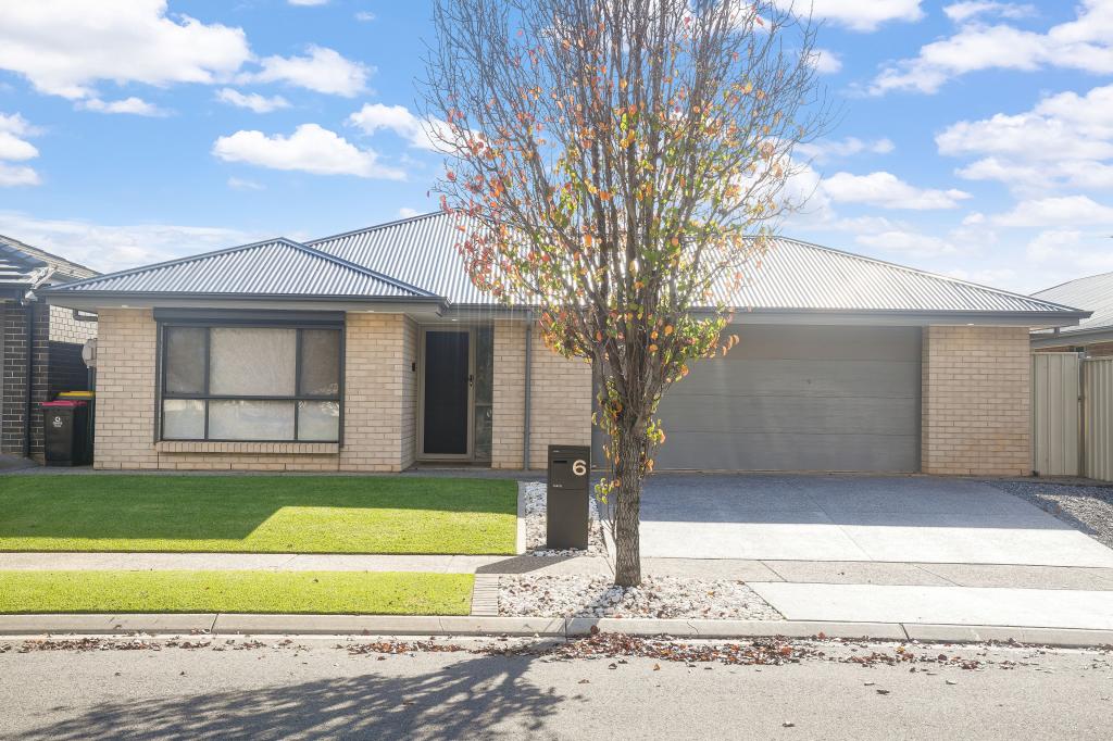 6 CHAPEL RD, MUNNO PARA WEST, SA 5115