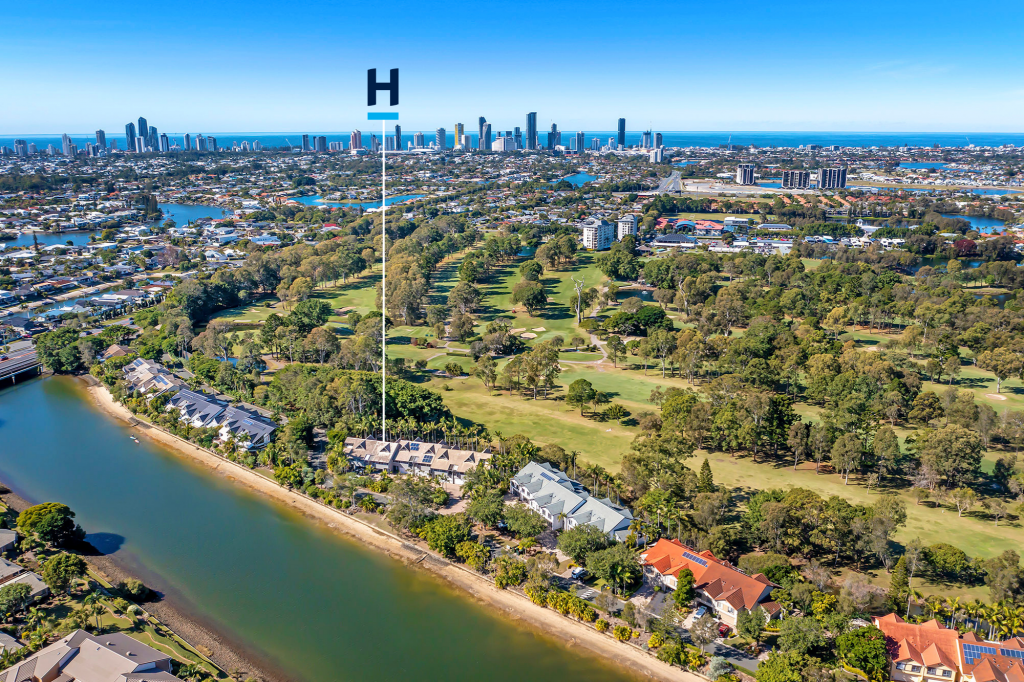 5 Bristol Fry/125 Santa Cruz Bvd, Clear Island Waters, QLD 4226