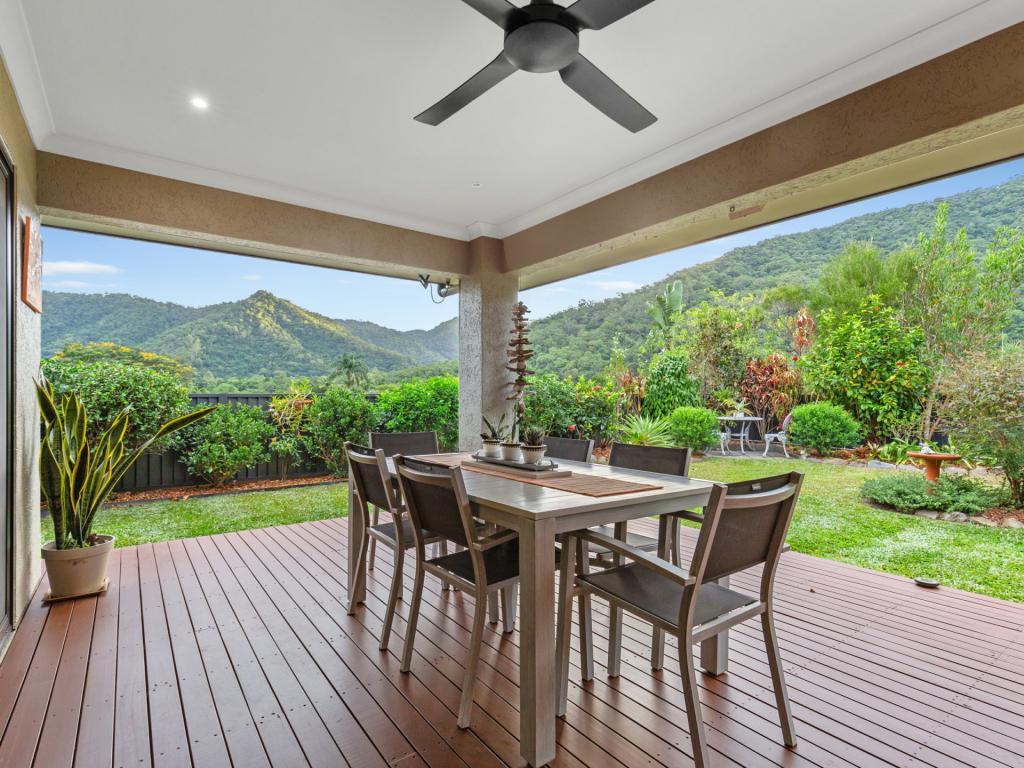 1 Ellie Banning Cl, Redlynch, QLD 4870